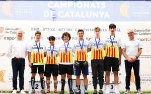 Podi amb els campions de Catalunya de totes les categories
