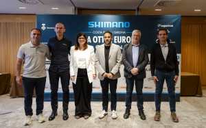 Foto de família de la presentació de Sea Otter Europe 2025